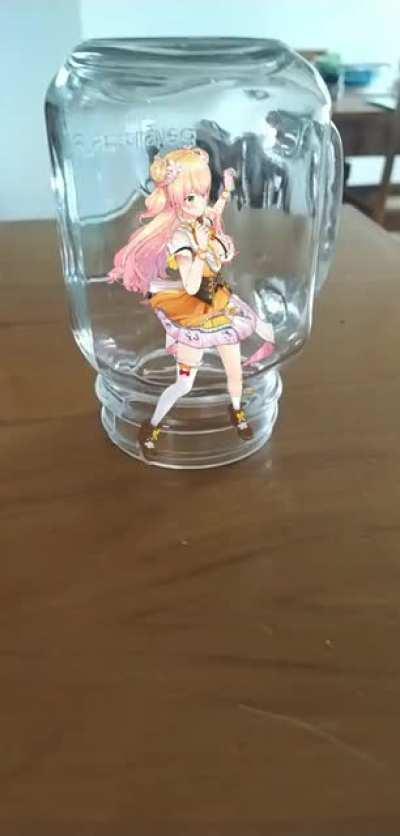 Is that Momosuzu Nene no freaking way