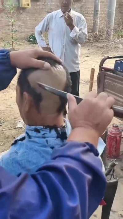 alright, which one of you is this lol (found on r/sweatypalms)