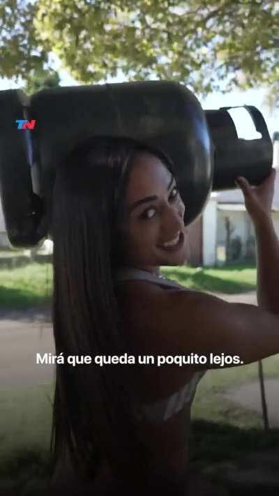 La historia de superación de una joven que pudo salir adelante gracias a la venta de garrafas