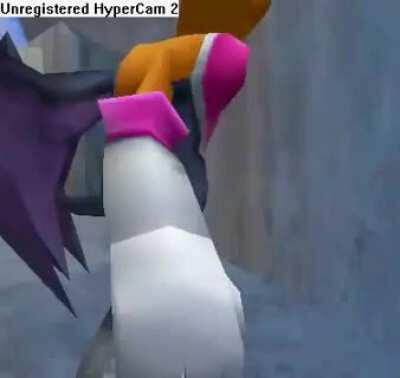 Sonass 🎶 flaunting her big robertsons 🍈🍈 trying to gain some relevancence after Seraqueen 👑🎶 releases.