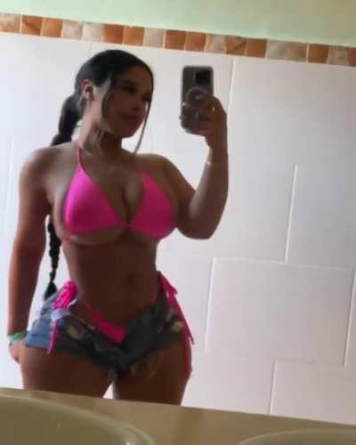 💓( * )( * )🤳🏽👙
