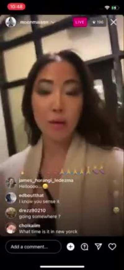 The beautiful & sexy Moon Maison gets dressed & put spongebobs🤓squeaky boots🥾on her feet for Instagram LIVE fans😬