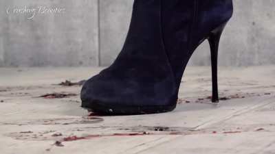 isabelle fish crush4cam1