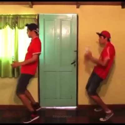 AMIGO QUE CARAJO BAILAN RE BIEN