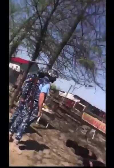 “Stati dracu acasa”