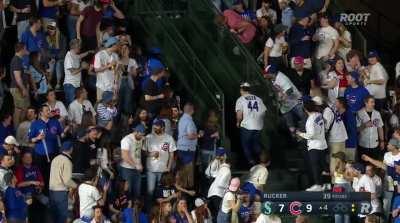 [Highlight] [Highlight] Jarred Kelenic continues to rake as he hits an opposite-field bomb that brings the M's back within one