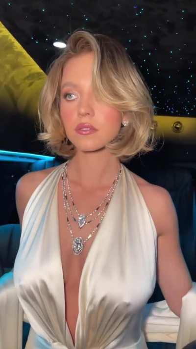 Before heading to the Vanity Fair Oscars Party | IG March 2024