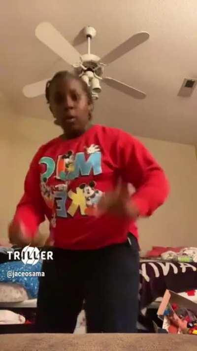 This lil nigga need his ass whooped 🤣