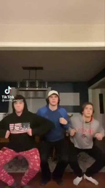 clash royale intro dance