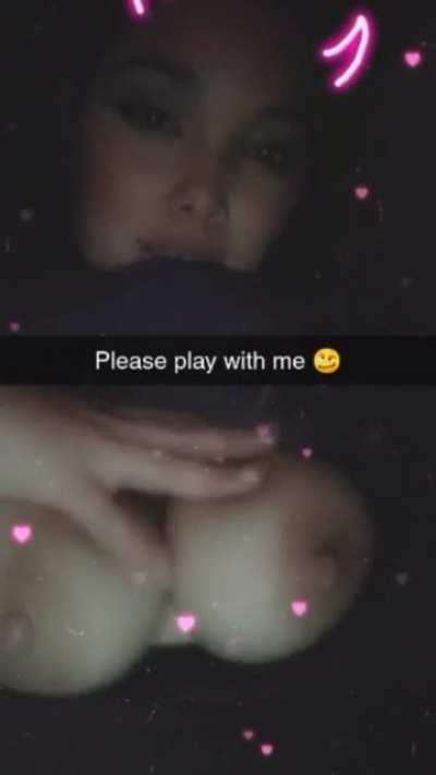 Dirty_secret22 on insta babymamas_ut on snap lads, she’s a lil sluut