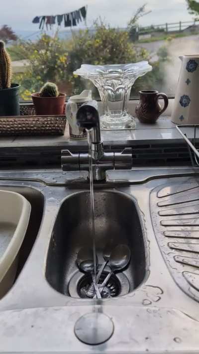 This ridiculous noise happens after running water