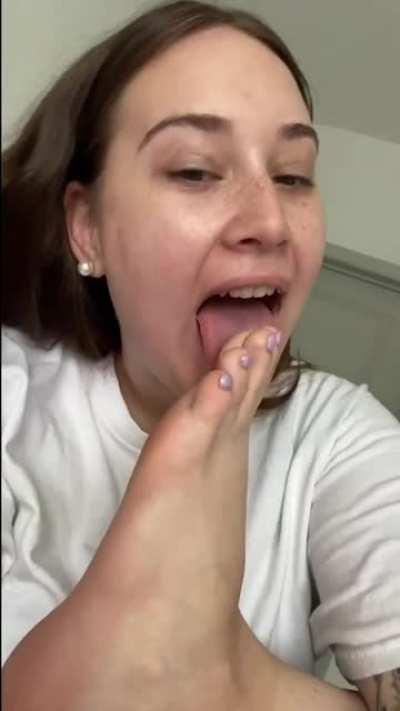 Does this cure your Monday blues ?