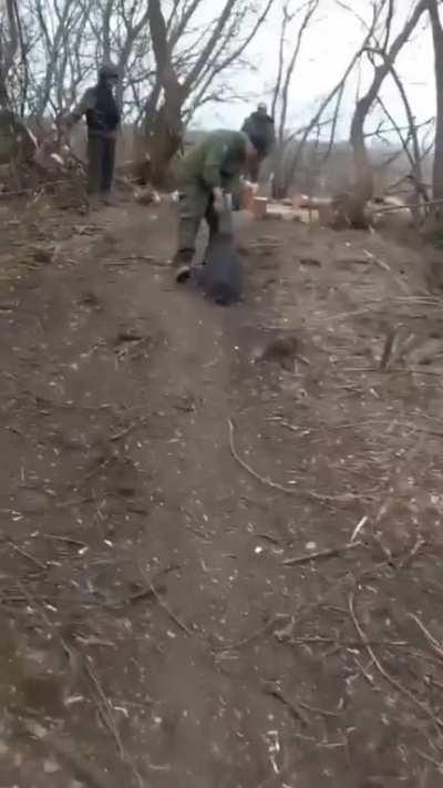 A continuation of the battle between the Ukrainian military and a beaver has surfaced online.