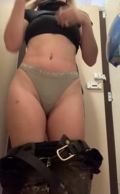 [stba] on a female joiner😜