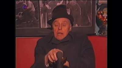 „Nur die Liebe zählt“ von 1996. Gestern durch Zufall drauf gestoßen und will euch den besten Ausschnitt natürlich nicht vorenthalten.