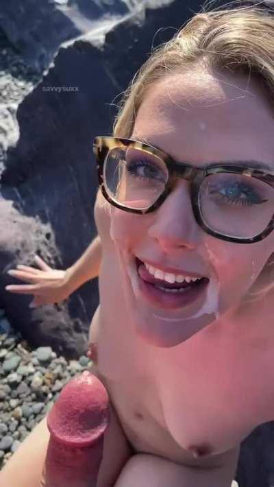 the one time I forget to bring a towel to the beach.. [GIF]