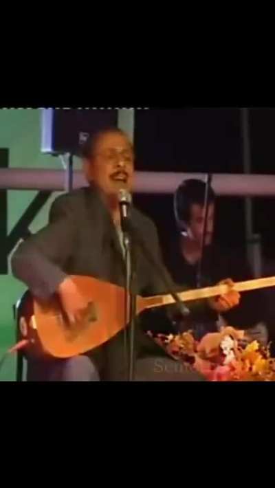 Bir şeyin komik olması, saygısız olmasını mazur gösterir mi?