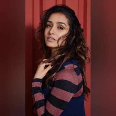 Shraddha Kapoor Compilation - cumshot challenge - jerk off Instructions