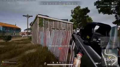 UMP 1v3 Down To The Last Bullet