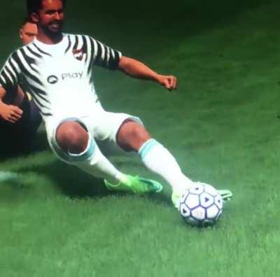 Marquinhos transforming leg is clear proof of how OP he is