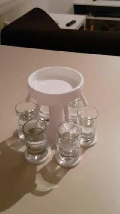 Drink distributor V1.0. Got the idea from thingiverse but didn't like the models there, so I made my own with fusion 360. Pretty happy so far