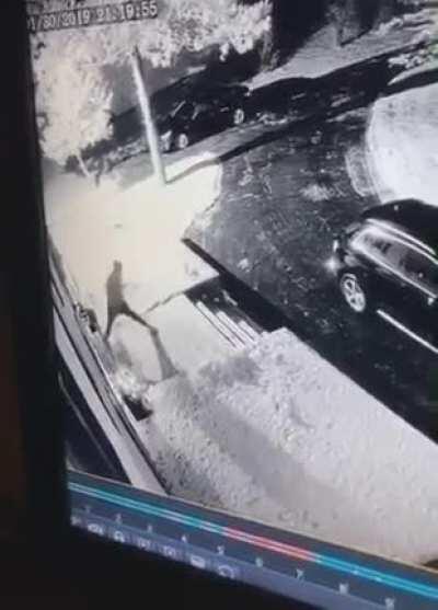 Hee Hee! Shamone. aoow!