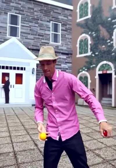 Juggling with a groove