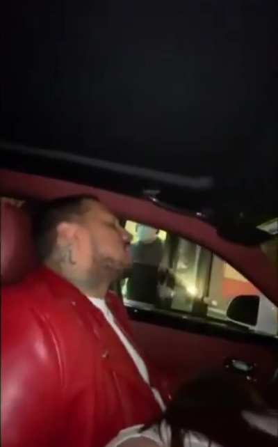 Blowjob in McDonald's Drivethru