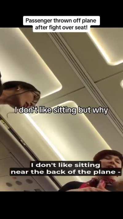 Passenger thrown off plane after fight over seat