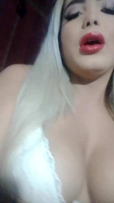 Are you hard right now ?