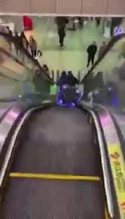 Police Robots are expertly programmed at descalation