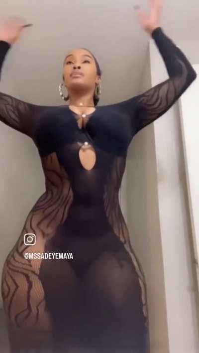 @mssadeyemaya Sade Yemaya has been blessed by Yemoja's floods.