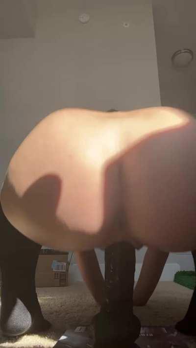 I love to ride big dildos