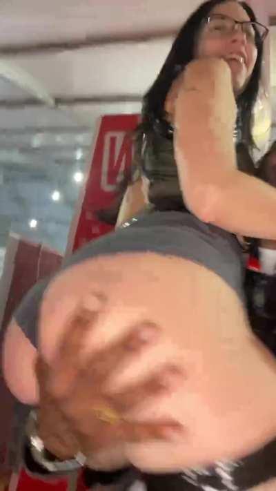 Alex Coal Letting Her Fan Feel her Ass at the Sexpo