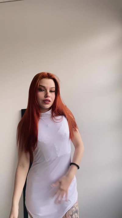 Do yall think I'm pretty