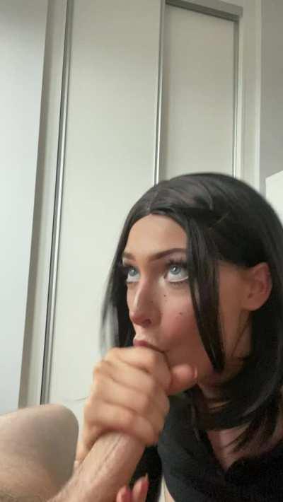 [reddit]bud stop playing with it, what if your gf sees my cock in your mouth, especially while you’re in her panties