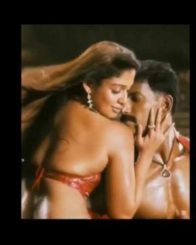 Nayanthara backless compilation enjoy !!!