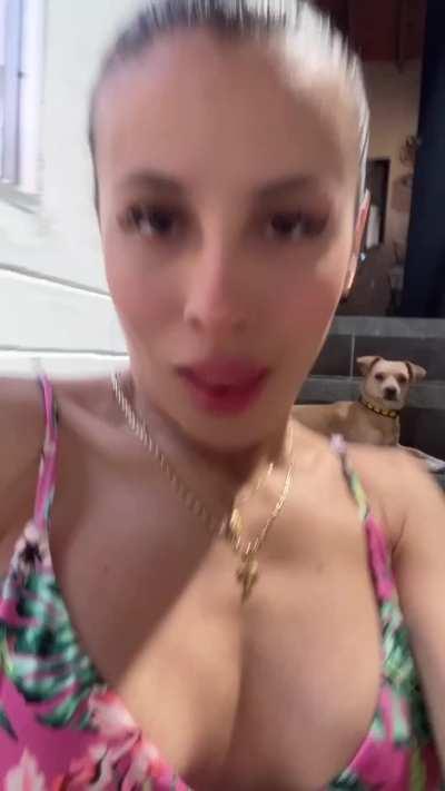 Any men on reddit prefer their fuck doll with small boobs