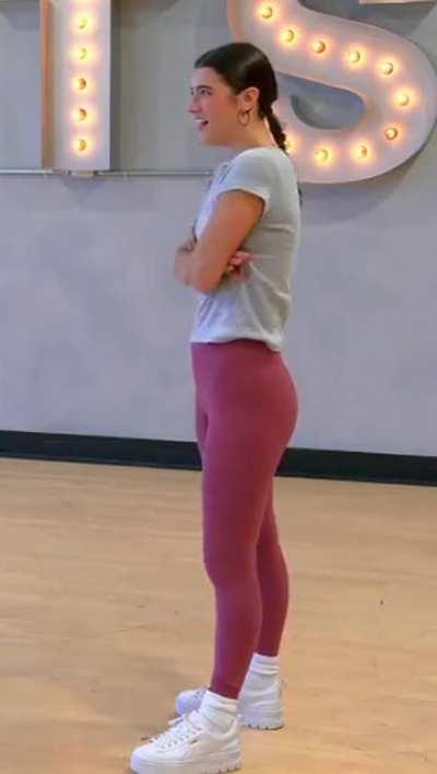 Leggings and bikinis is what Charli looks best in