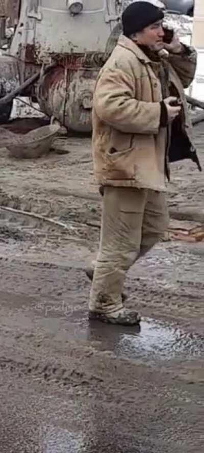 Man is in a state of shock after losing his leg in a cement mixer