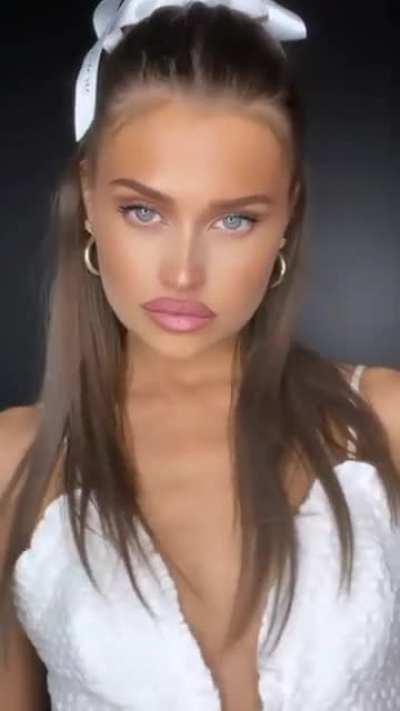 Lexi Wood's eyes and lips