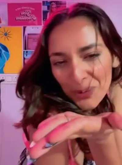 MTV fame Avantika Sharma NipSlip🥵