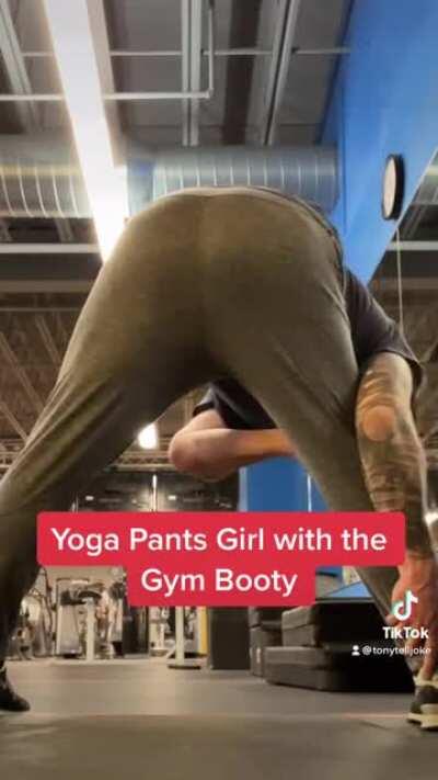 When You Lock Eyes with that Gym Booty