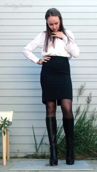 Who have this girl vid?