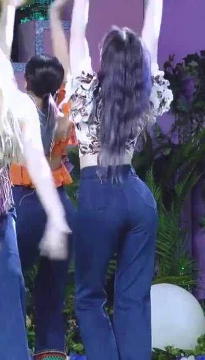 Dahyun Kim (ft. Chaeyoung)