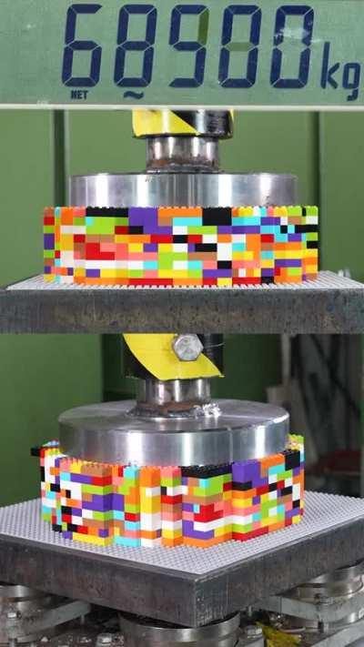 Hydraulic Press vs Legos