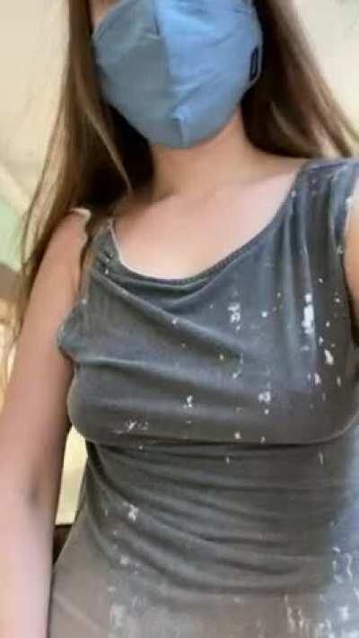 Flashing my pussy at the mall