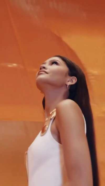 Zendaya is beautiful 🩷