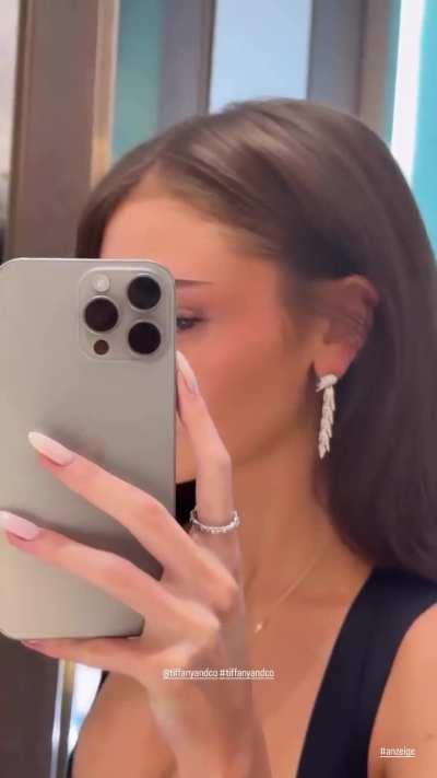 Leni in black dress - IG September 2025