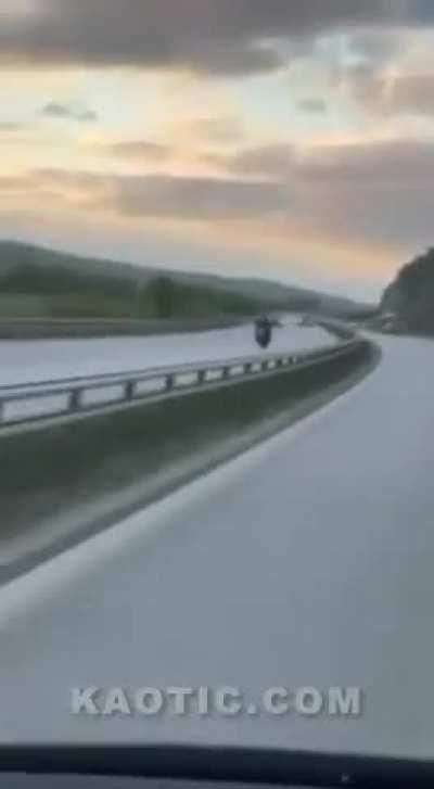 Motorcyclist on wrong lane dies instantly as he violently crashes into traffic